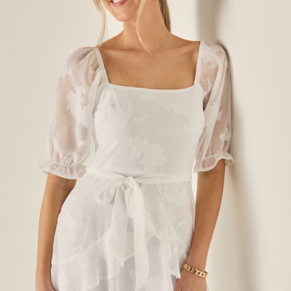 White Floral Square-Neck Dress with Puff Sleeves - Size S